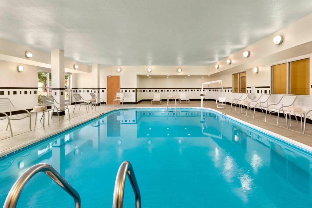 Fairfield Inn & Suites Oklahoma City Quail Springs/South Edmond photo