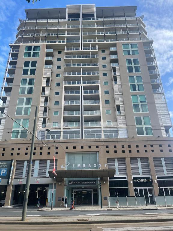 Embassy 812 free parking, Adelaide