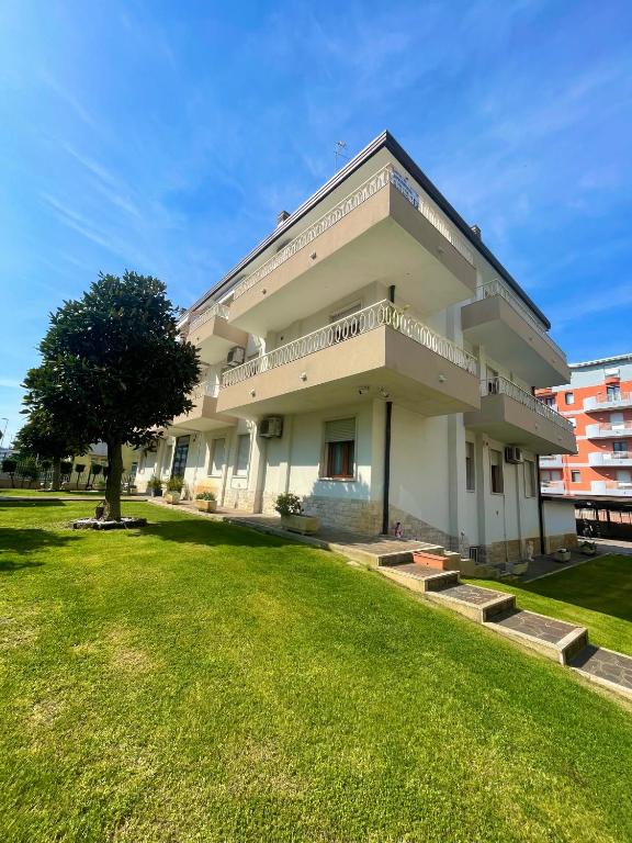 Palazzina del sole photo
