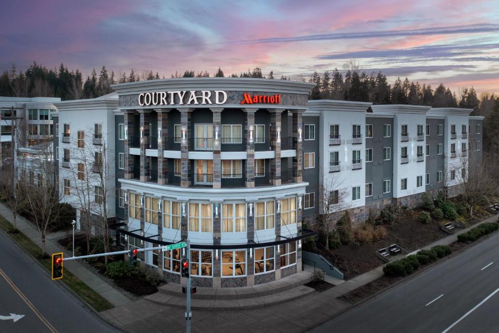 Courtyard Seattle Kirkland photo