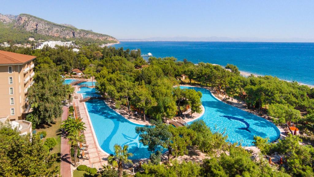 Swimming pool, AKKA Hotels Antedon – Premium All Inclusive in Kemer