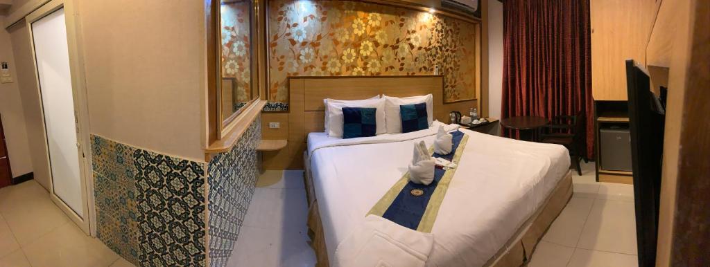 The ESSE Hotel Pattaya photo