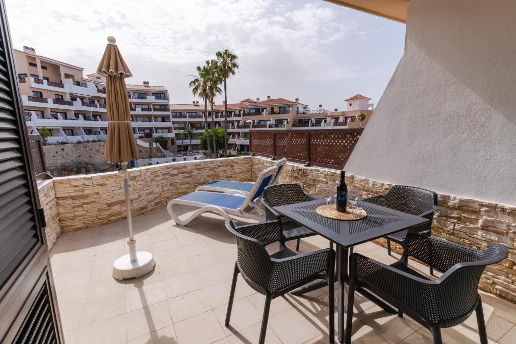 Oceanfront Tenerife South Albatros 145 - 2