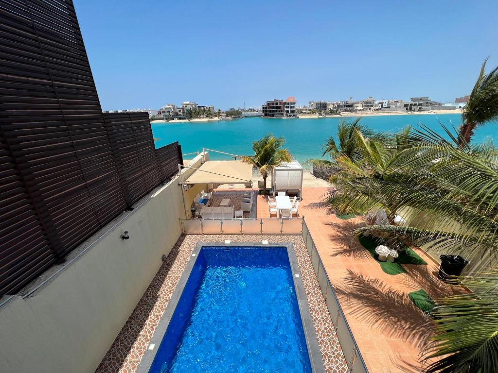 Le Bleu Pearl درة العروس شاطئ خاص — Hotel in Jeddah