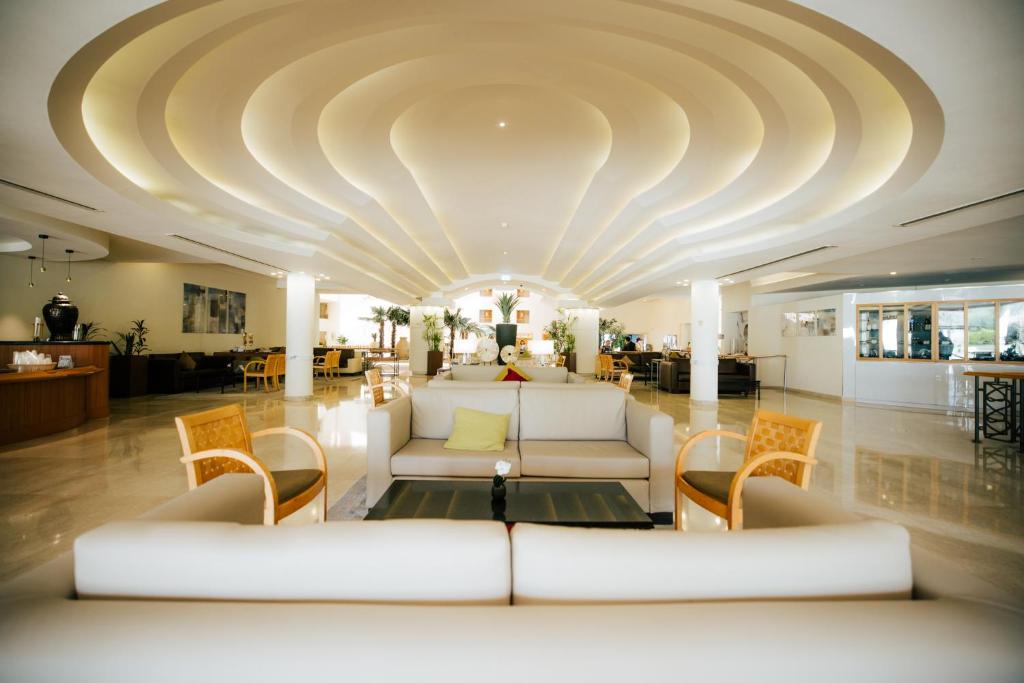 다비드 데드 씨 리조트 앤 스파 (David Dead Sea Resort & Spa)