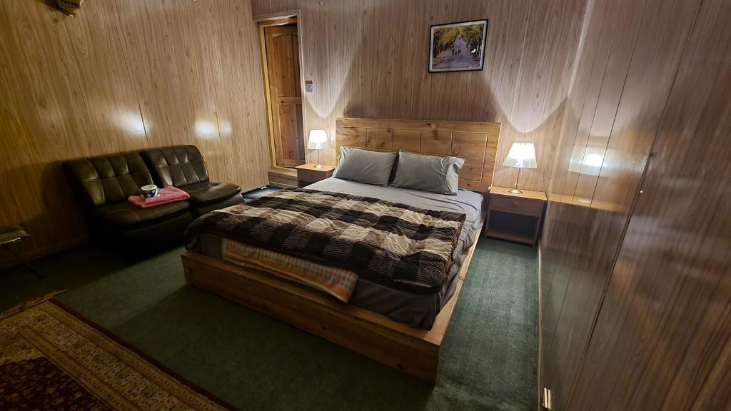Sehrish Guest House Skardu photo