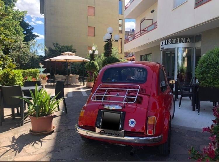 Hotel Cristina - 4