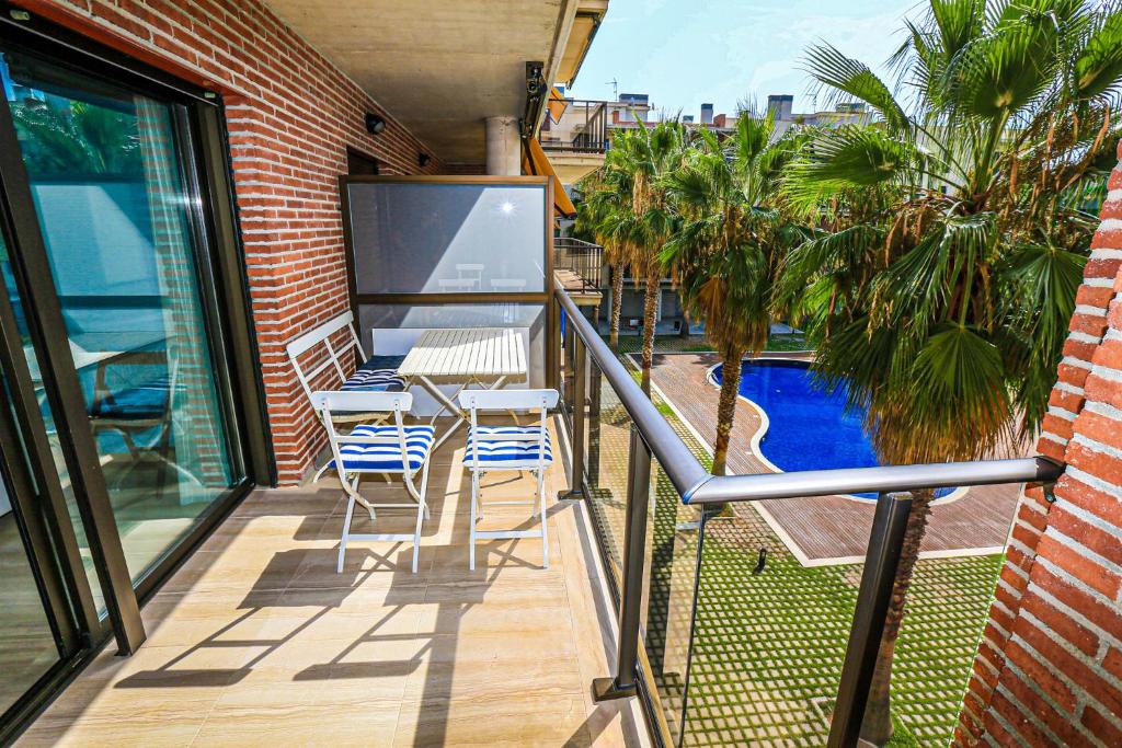 LITORAL COSTA DORADA - ESQUIROL Only families - 5