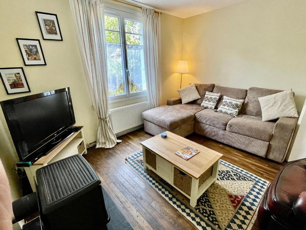 Maison Collinée, Rostrenen