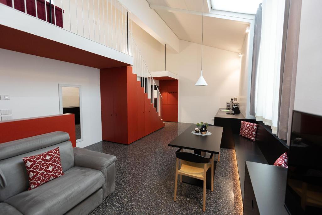 Pepper Suite - 3