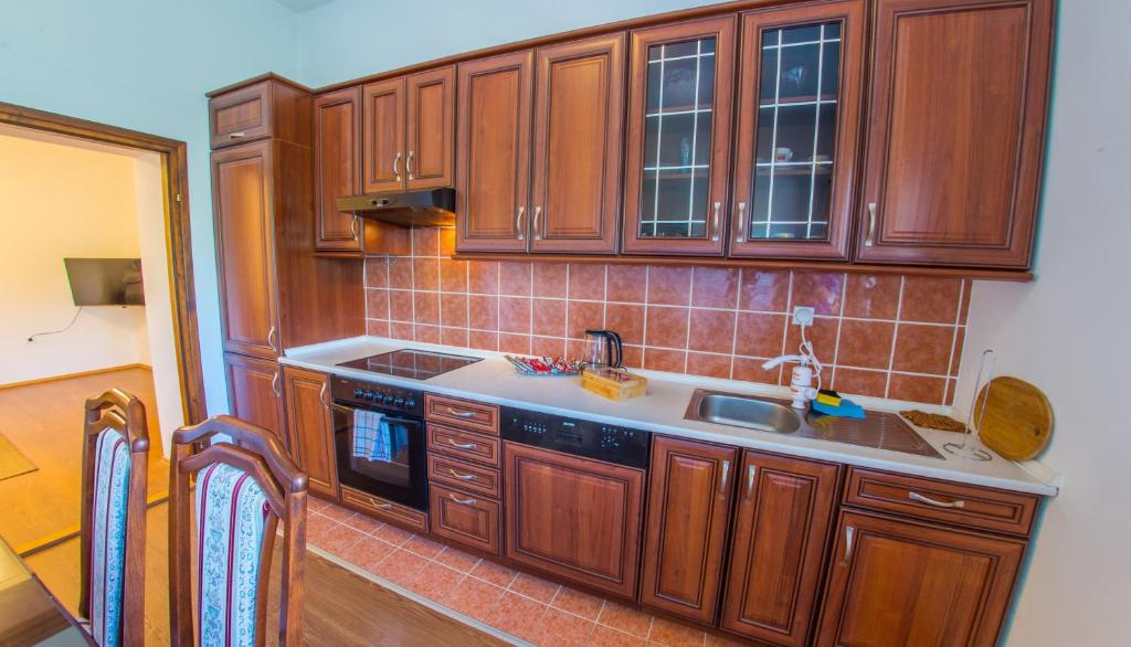 Central train station apartment - 5