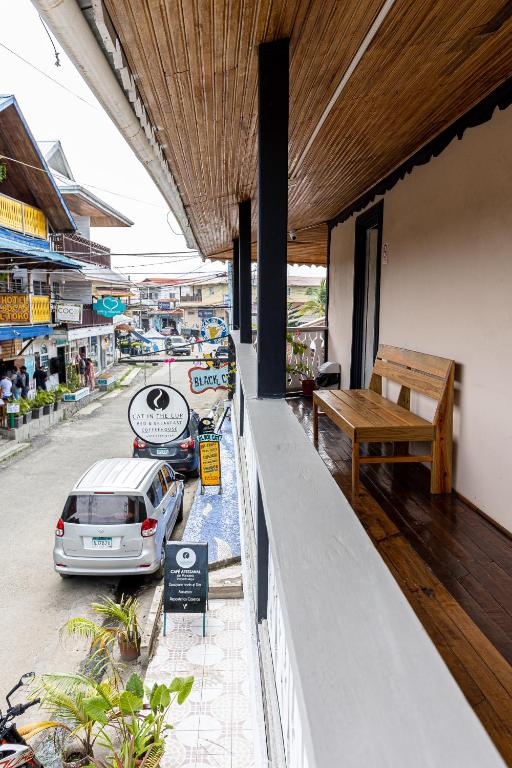 Cat in The Cup B&amp;B — Hotel in Bocas del Toro