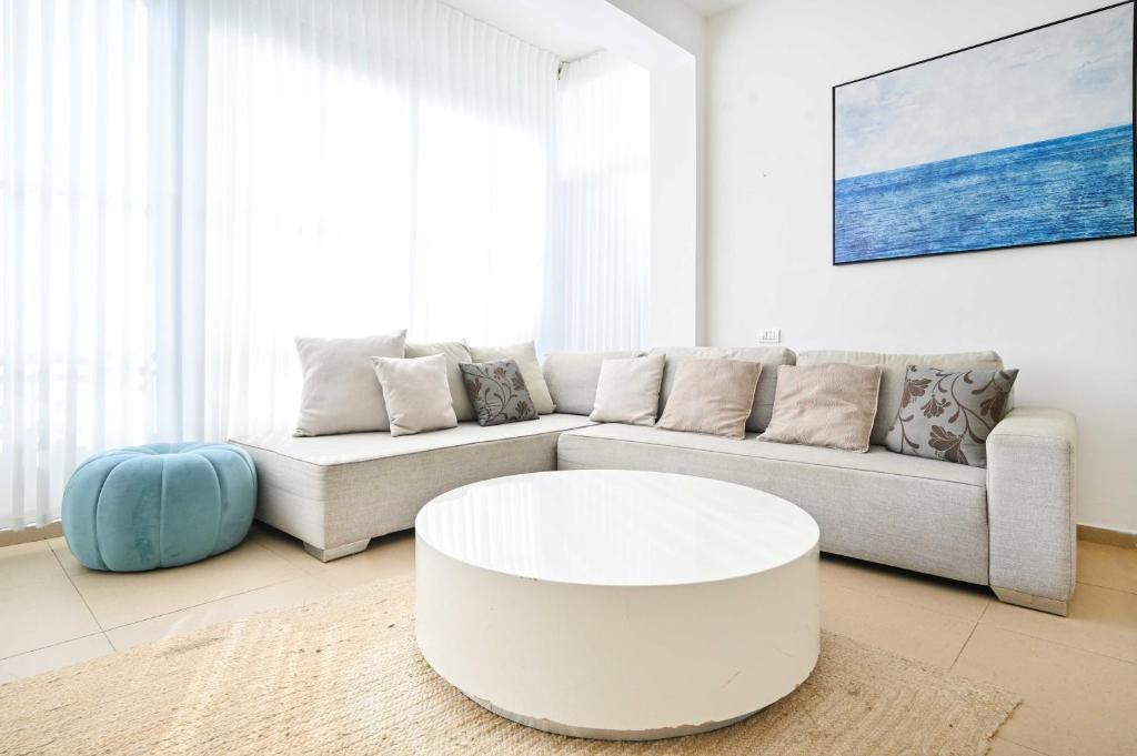 Pure by HolyGuest, Tel Aviv