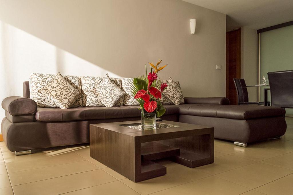 Belle Haven Luxury Apartments (Belle Haven Luxury Apartments