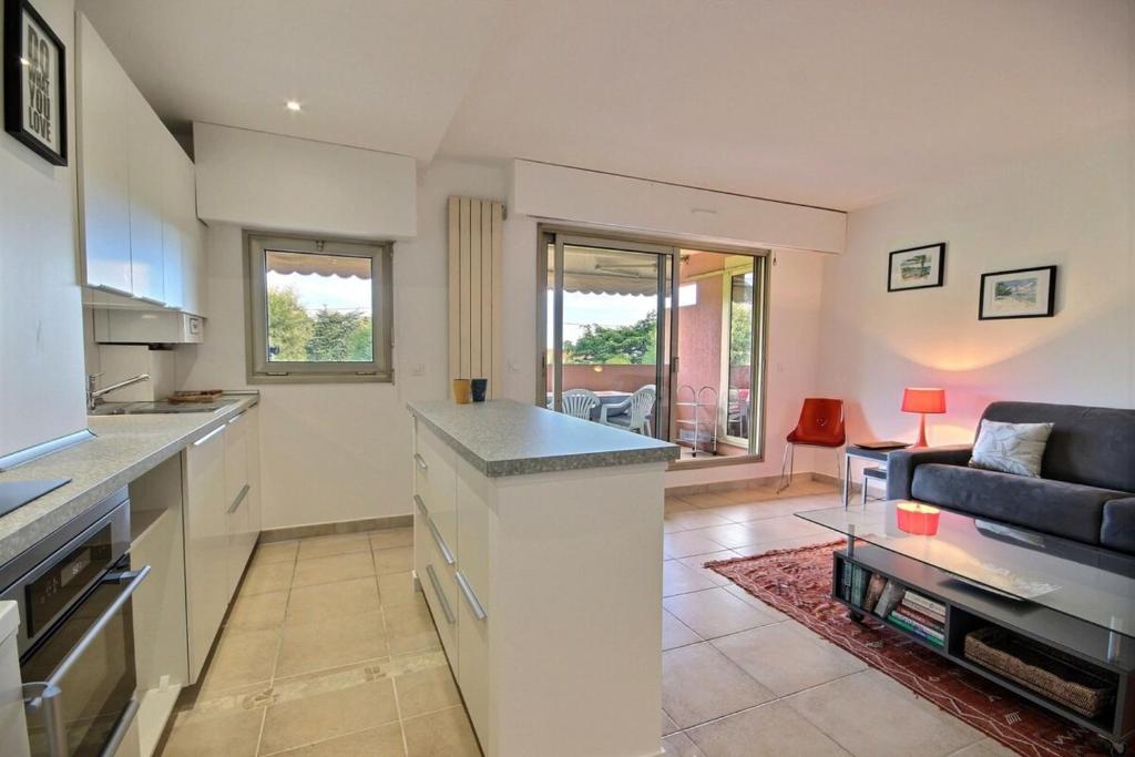 LA BADINE Studio AirCo Pool for 2 By Sunset - 5
