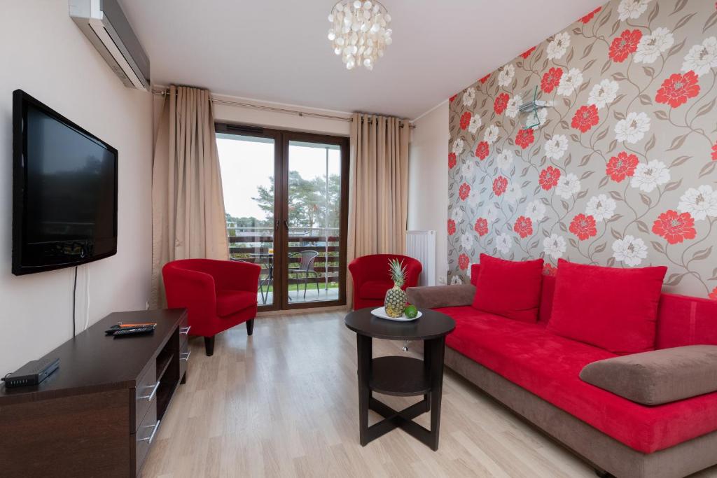 Elegant Apartment with Balcony Władysławowo by Noclegi Renters, Władysławowo