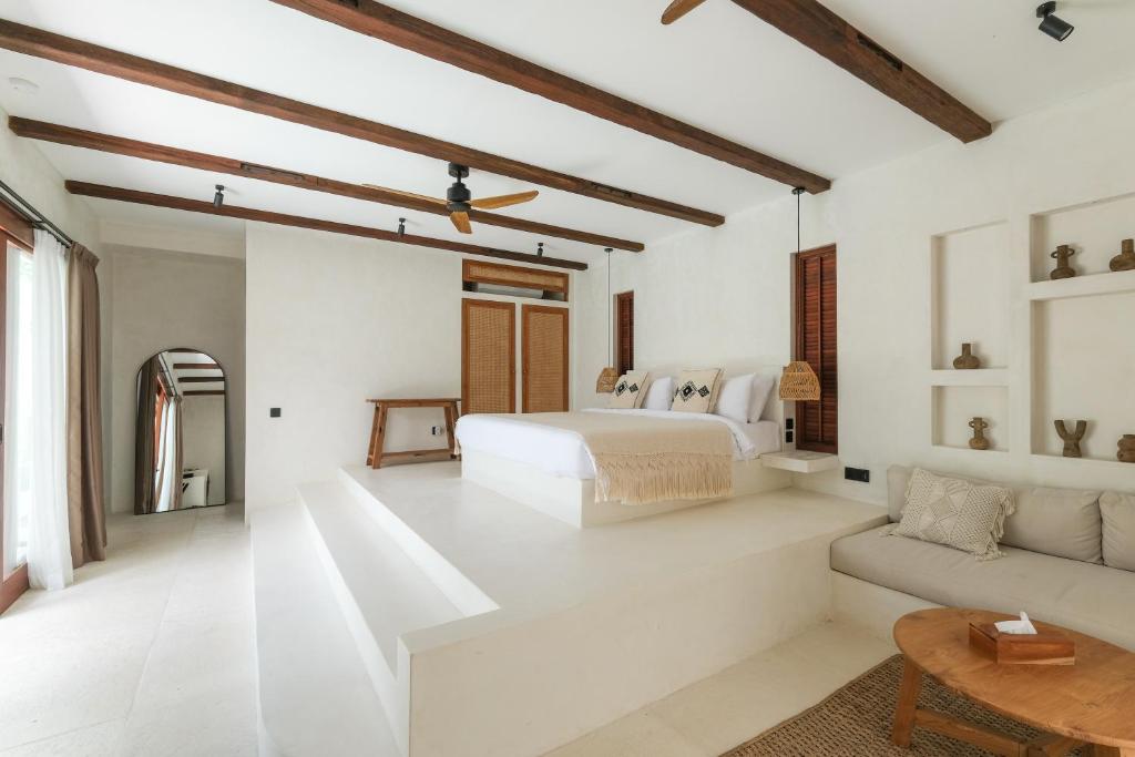 Breathe Boutique Suites