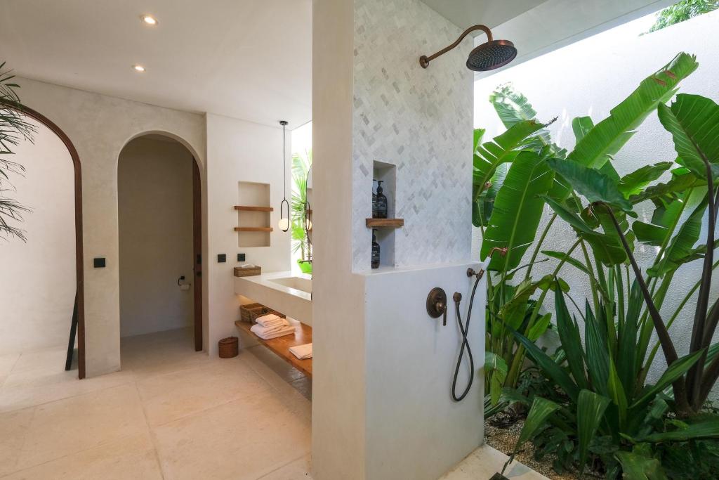 Breathe Boutique Suites