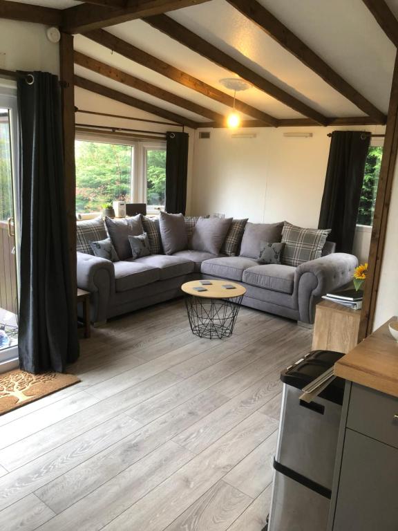 8F Lakeside Lodge Caer Beris Builth Wells - No Tradesman, Builth Wells