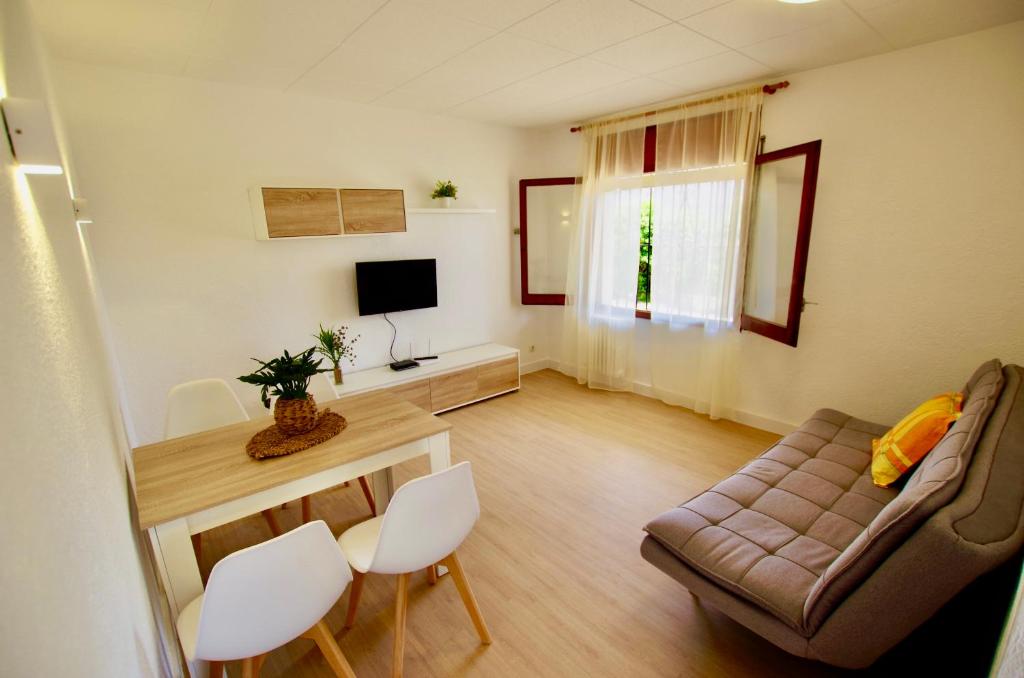 V&V LLORET- Apartamento Europa - 2