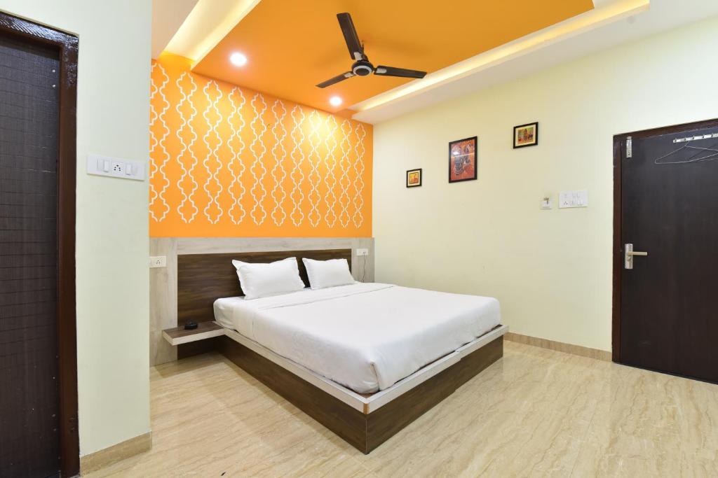 Capital O 84339 Diva Pushkar