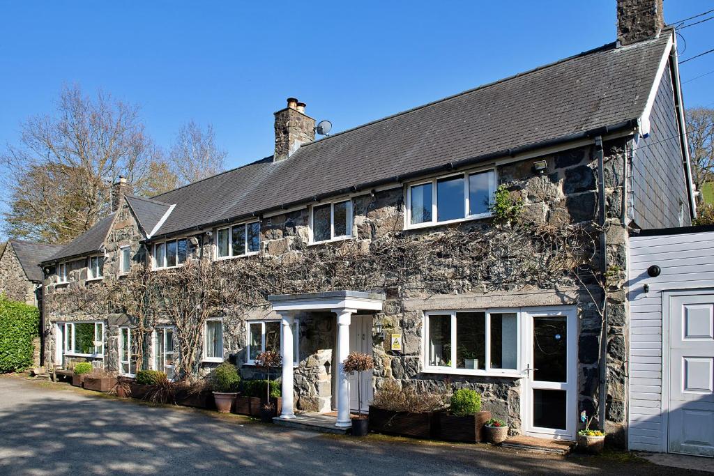 Finest Retreats - Felin Ship, Dolgellau
