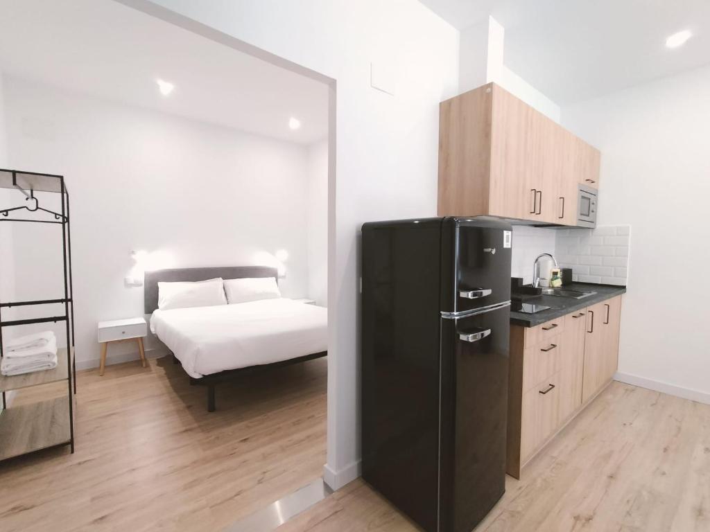 Apartamentos La Brava by gaiarooms - 3