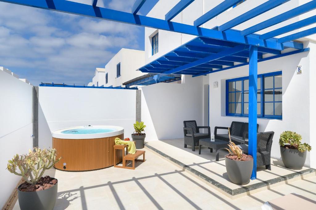 O Nautico Laxe, Playa Blanca