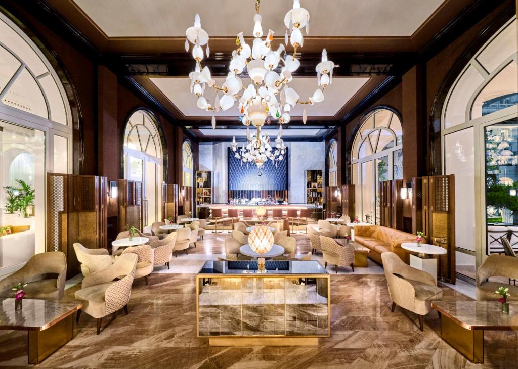 Bar/lounge