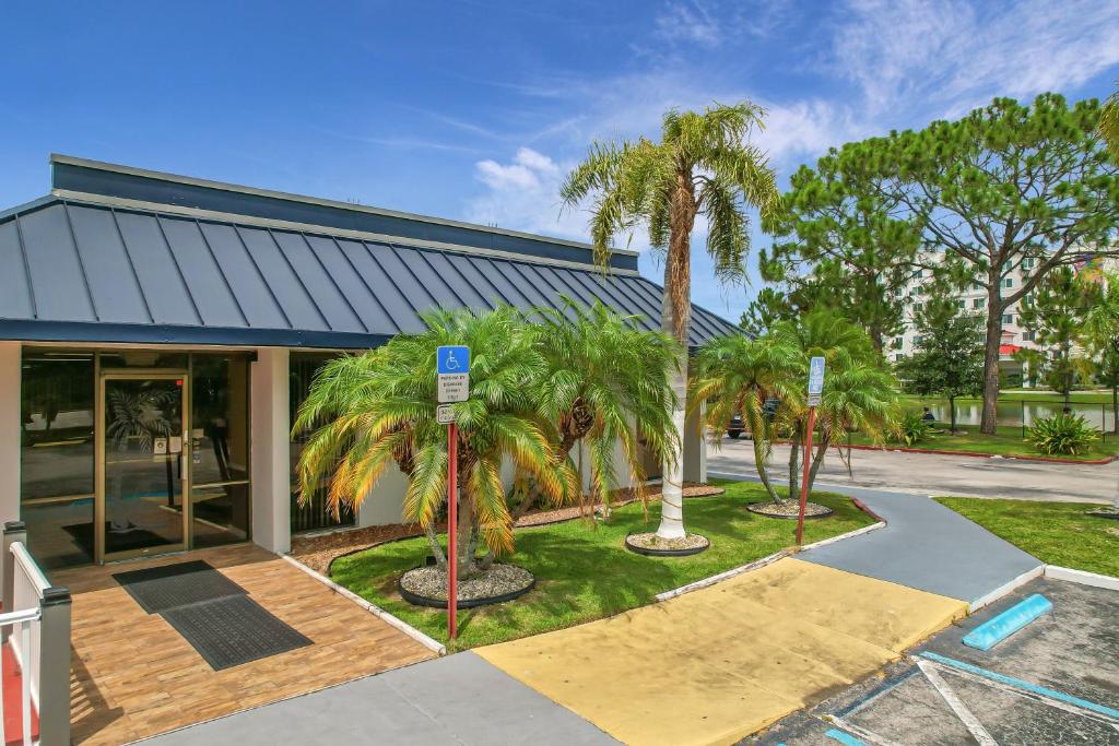 Stayable Suites Kissimmee East — Hotel in Orlando (FL)