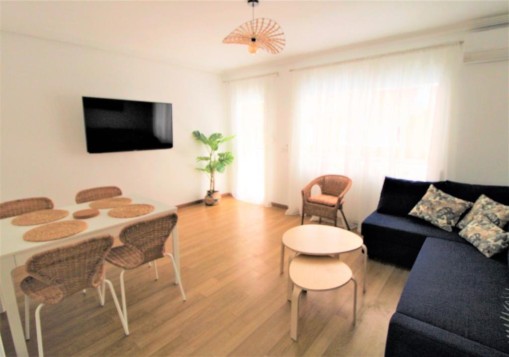 Ali Apartment - 1