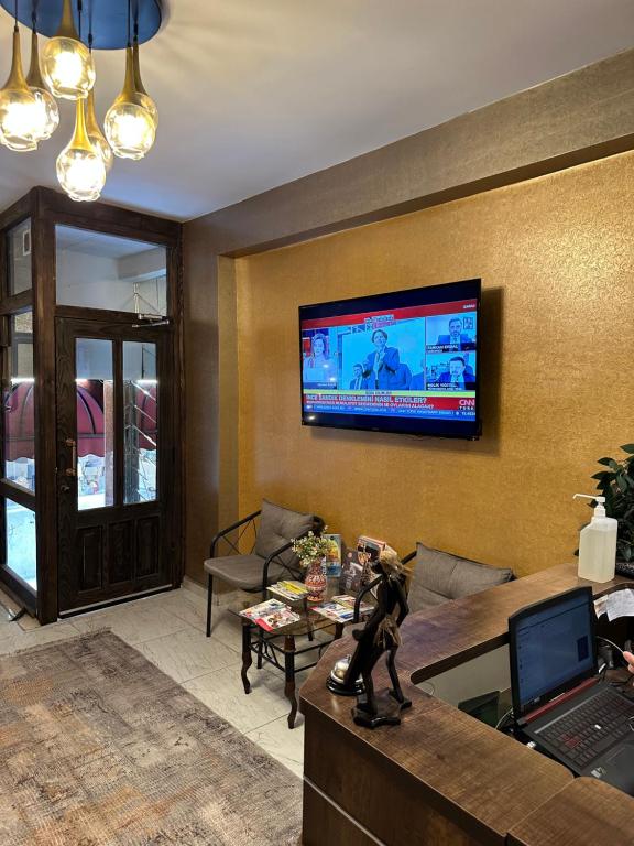 ガラペラ ホテル (Galapera Hotel) フロント・ロビー