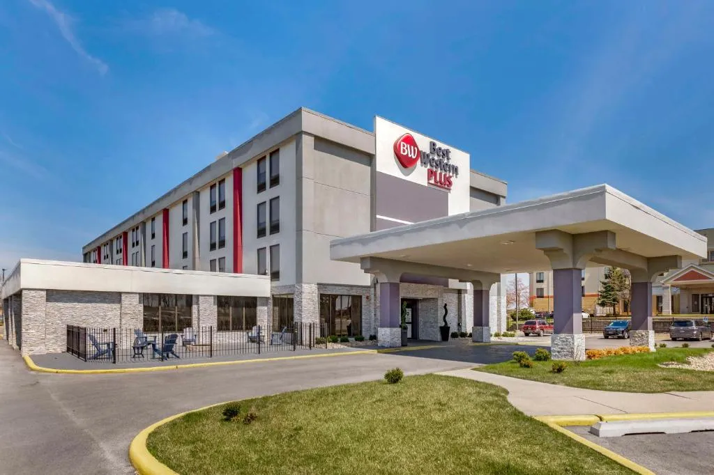 Best Western Plus South Holland Chicago Southland，位于南荷兰的酒店