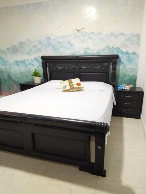 HABITACIÓN CERCA AL CENTRO DE SANTA MARTA, Santa Marta