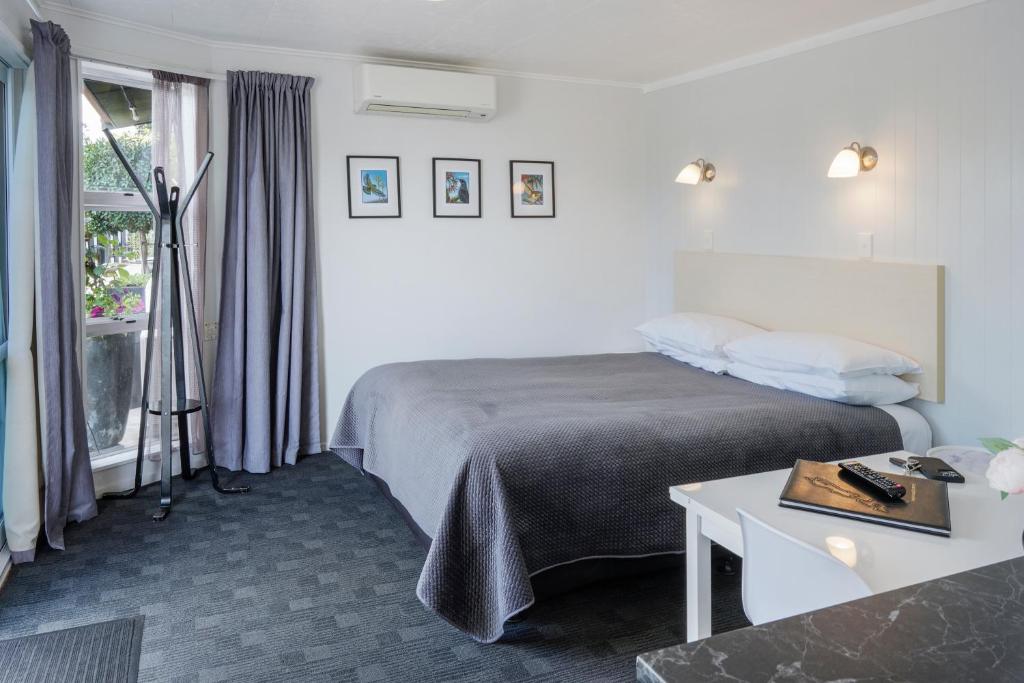 Dunrovin Motel photo