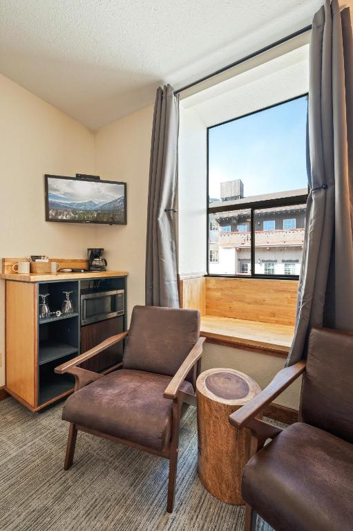 Hotel Leavenworth photo