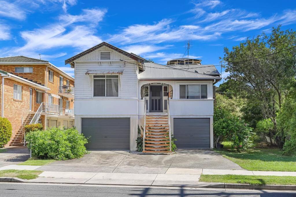 Charming Coastal Queenslander - Pet Friendly!