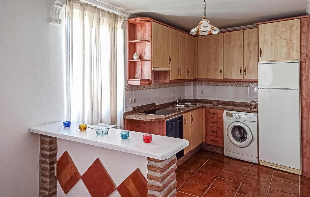 Lovely Home In Frigiliana - 5