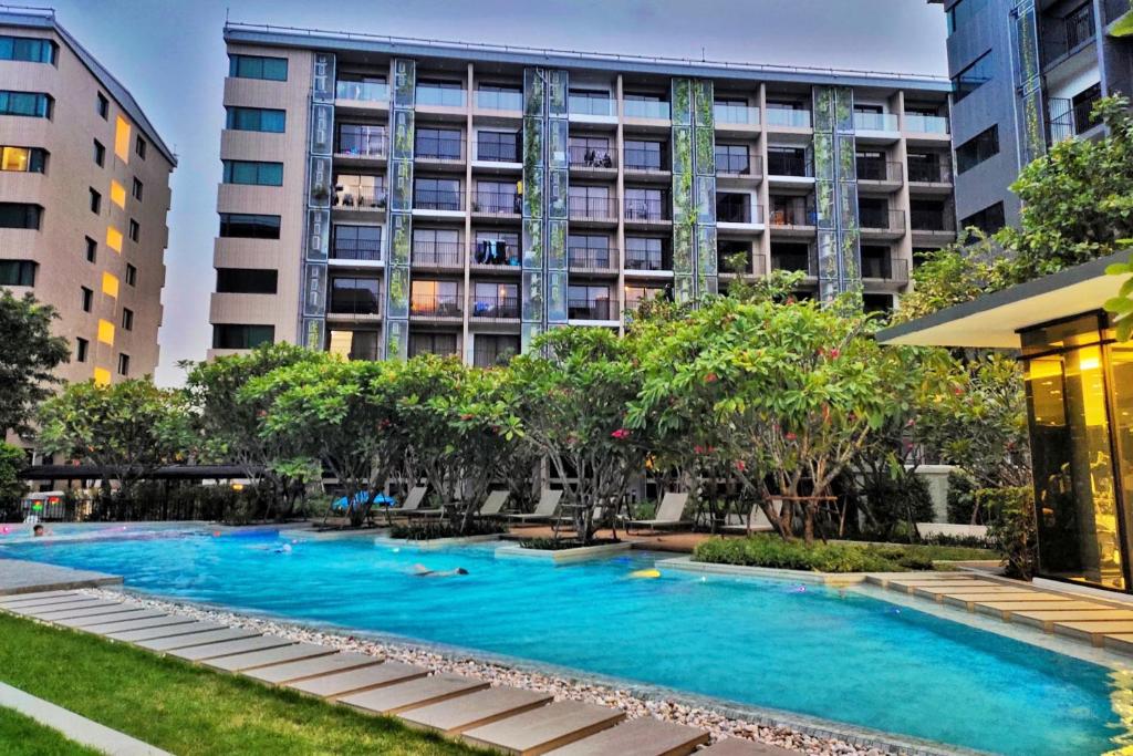 Navi Blossom Sathorn Apartment Hotel — Hotel in Bangkok
