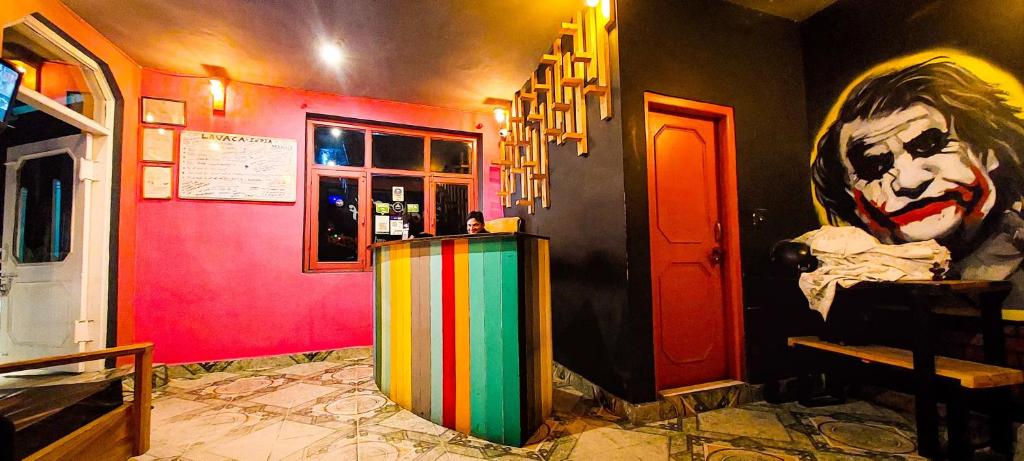 フロント・ロビー