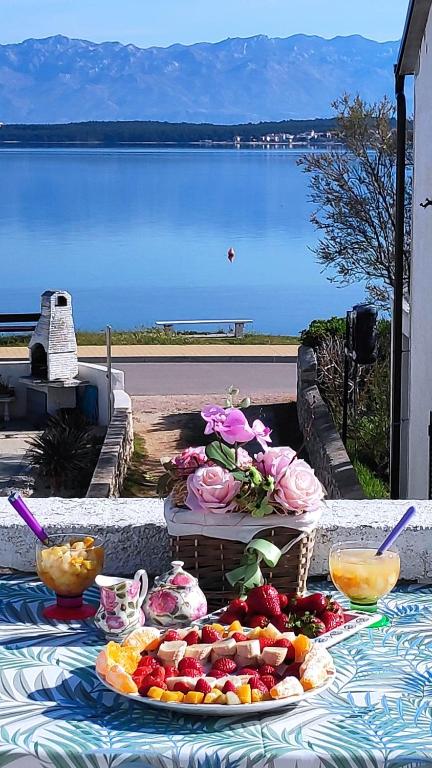 Apartment Selman, Nin