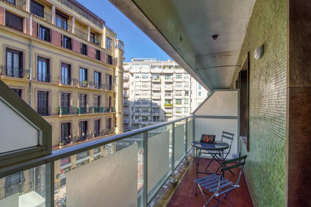 MONTHLY TRIUNFO by SWEET HOME SAN SEBASTIAN - 2