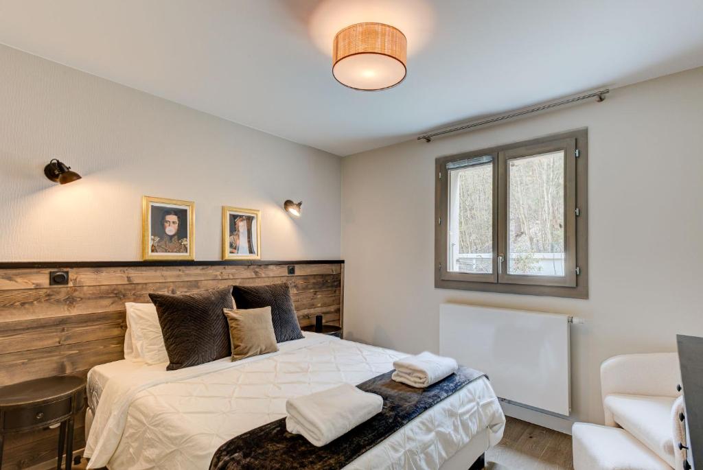 White Pearl A02, Alpes Agency, Central Chamonix, Sleeps 4 - 3