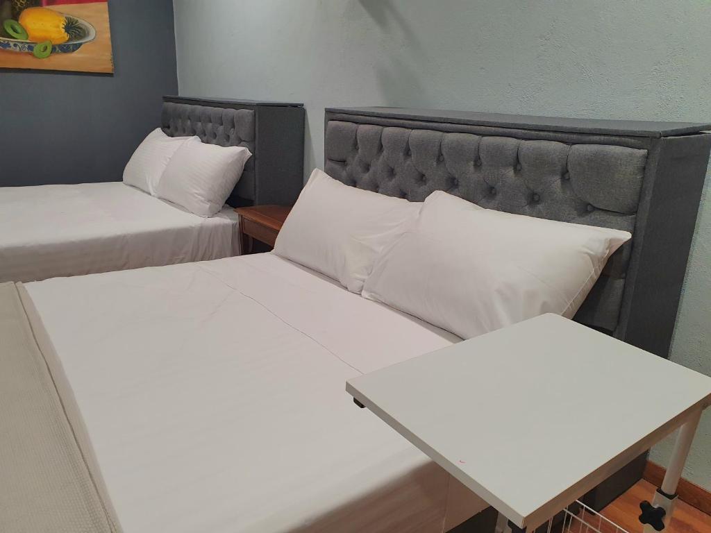 Suite privada doble cama mat Eugenio S - 4