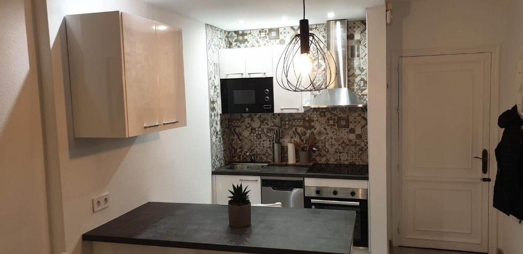 Modern 1 Bed Seafront Apt Los Boliches - 4