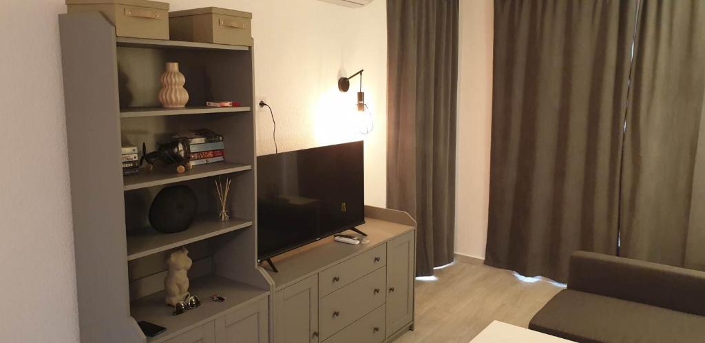 Modern 1 Bed Seafront Apt Los Boliches - 5