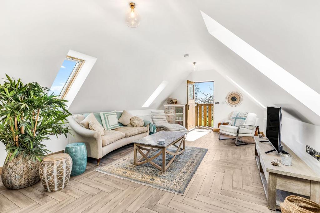 Pear Tree Loft - One Bed Luxury Retreat