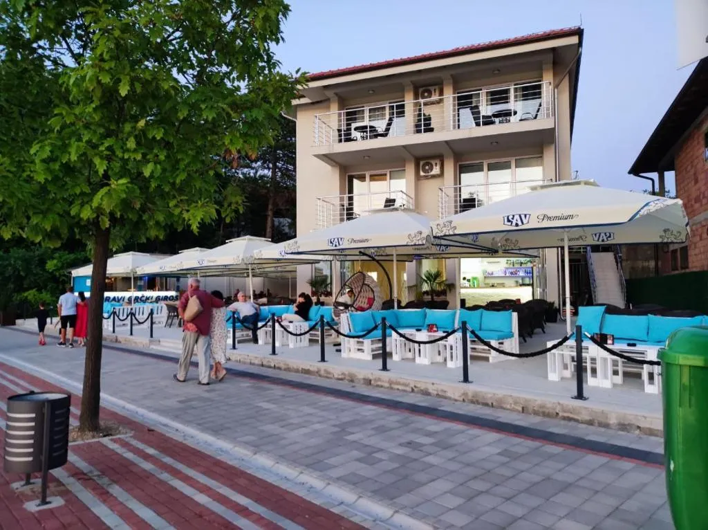 Lago d'argento sobe，位于大格拉迪什泰的酒店