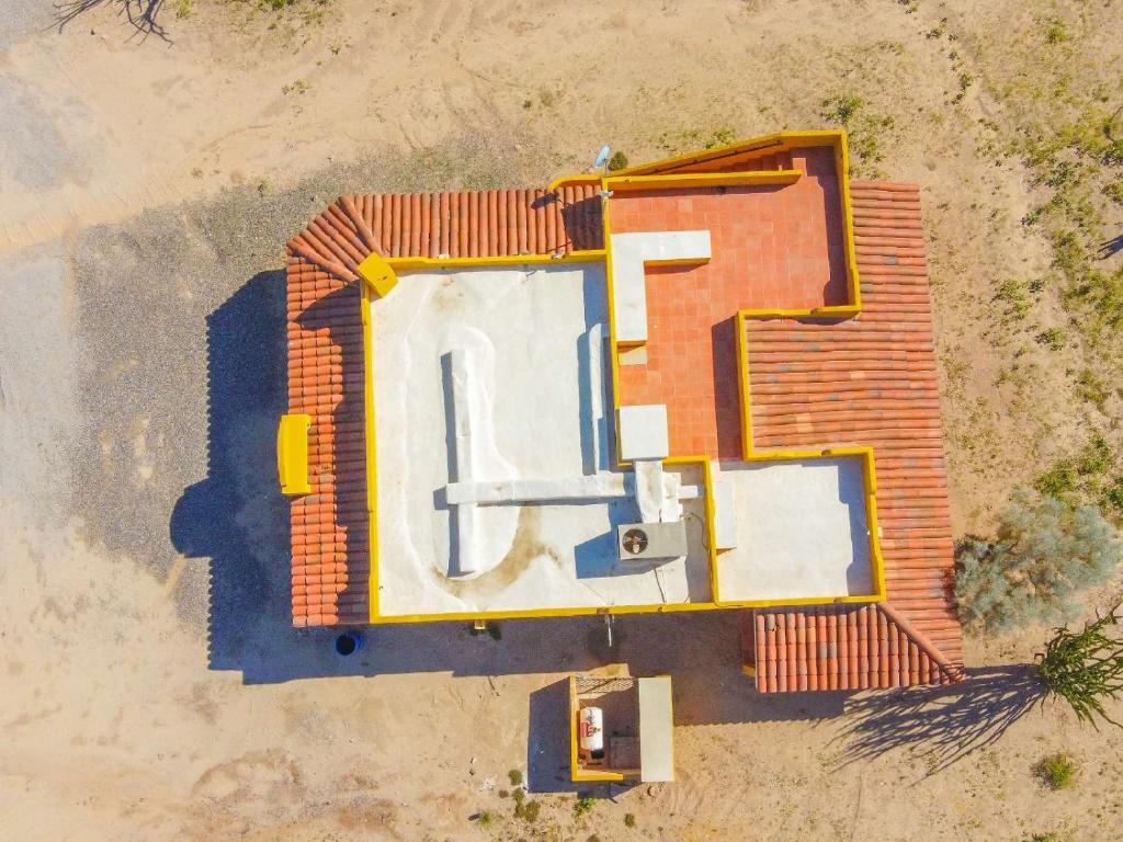 2BR /2BA Family Vacation Home with WiFi - 2