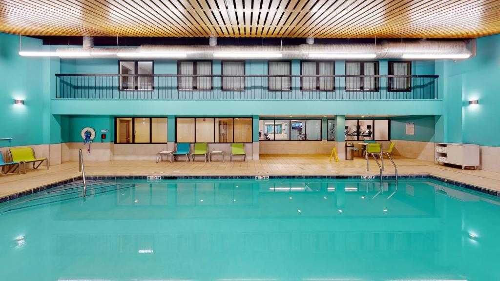 Holiday Inn Express South Burlington photo